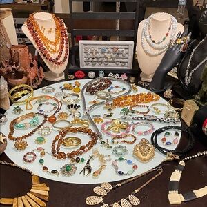 Mixed lots Preveiw for Tuesday 12/30/2025